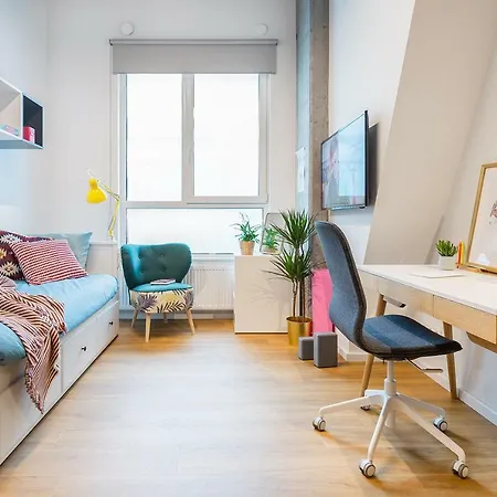 Prywatny Akademik Livinnx Apartamento
